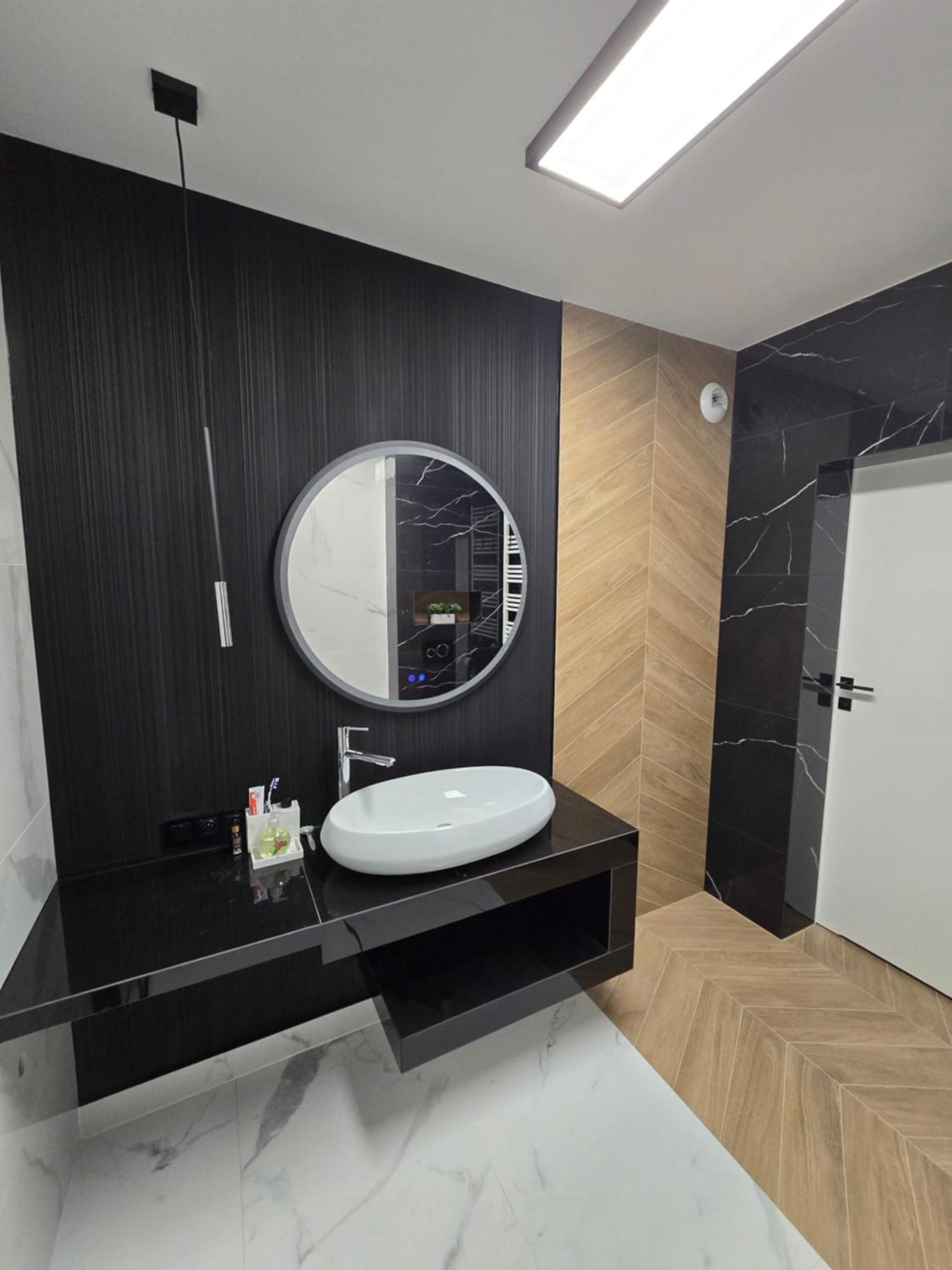 Apartament Stone Hill Z Basenem I Widokiem Na Gory 斯克拉斯卡波伦巴 外观 照片