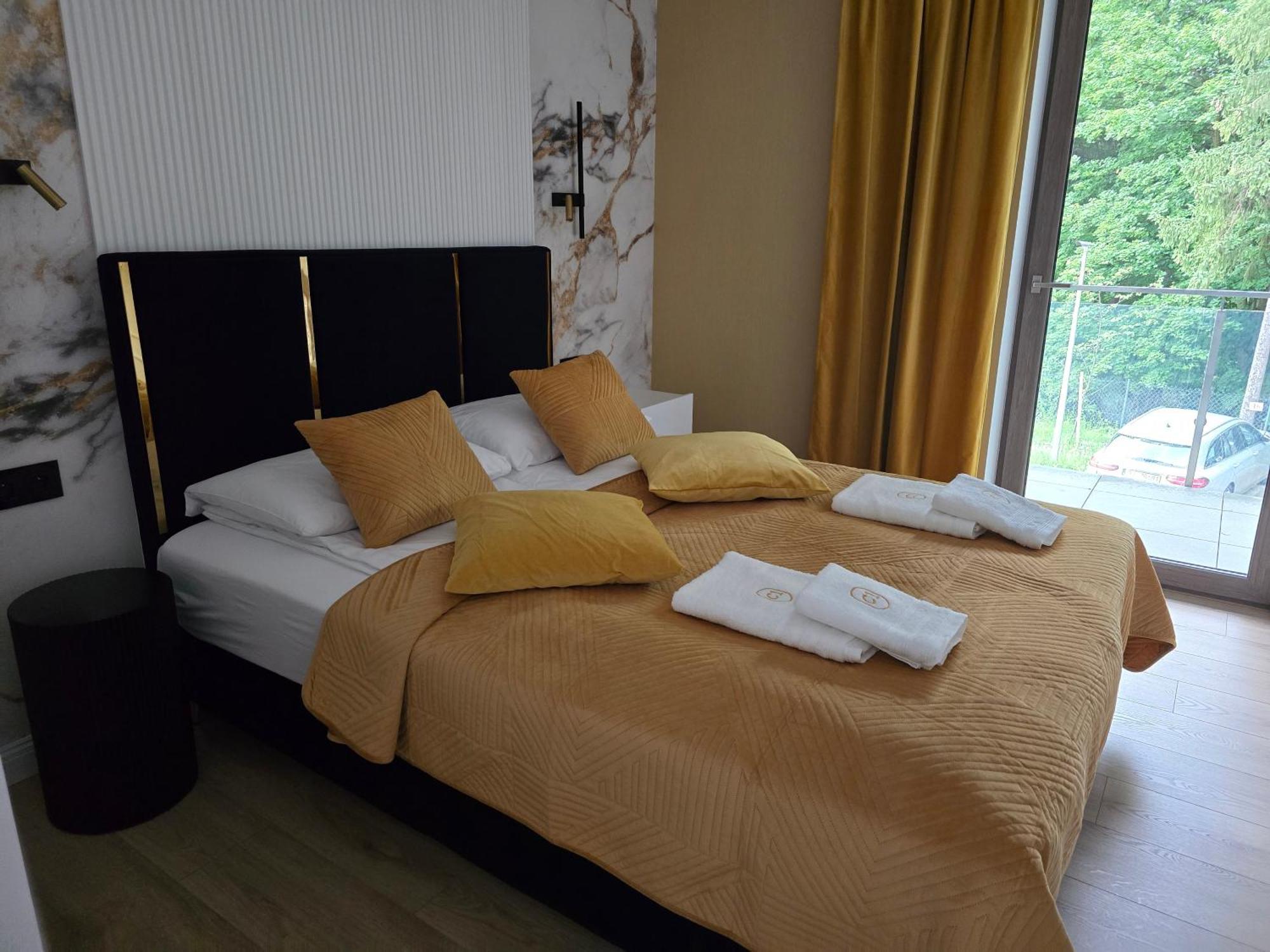 Apartament Stone Hill Z Basenem I Widokiem Na Gory 斯克拉斯卡波伦巴 外观 照片