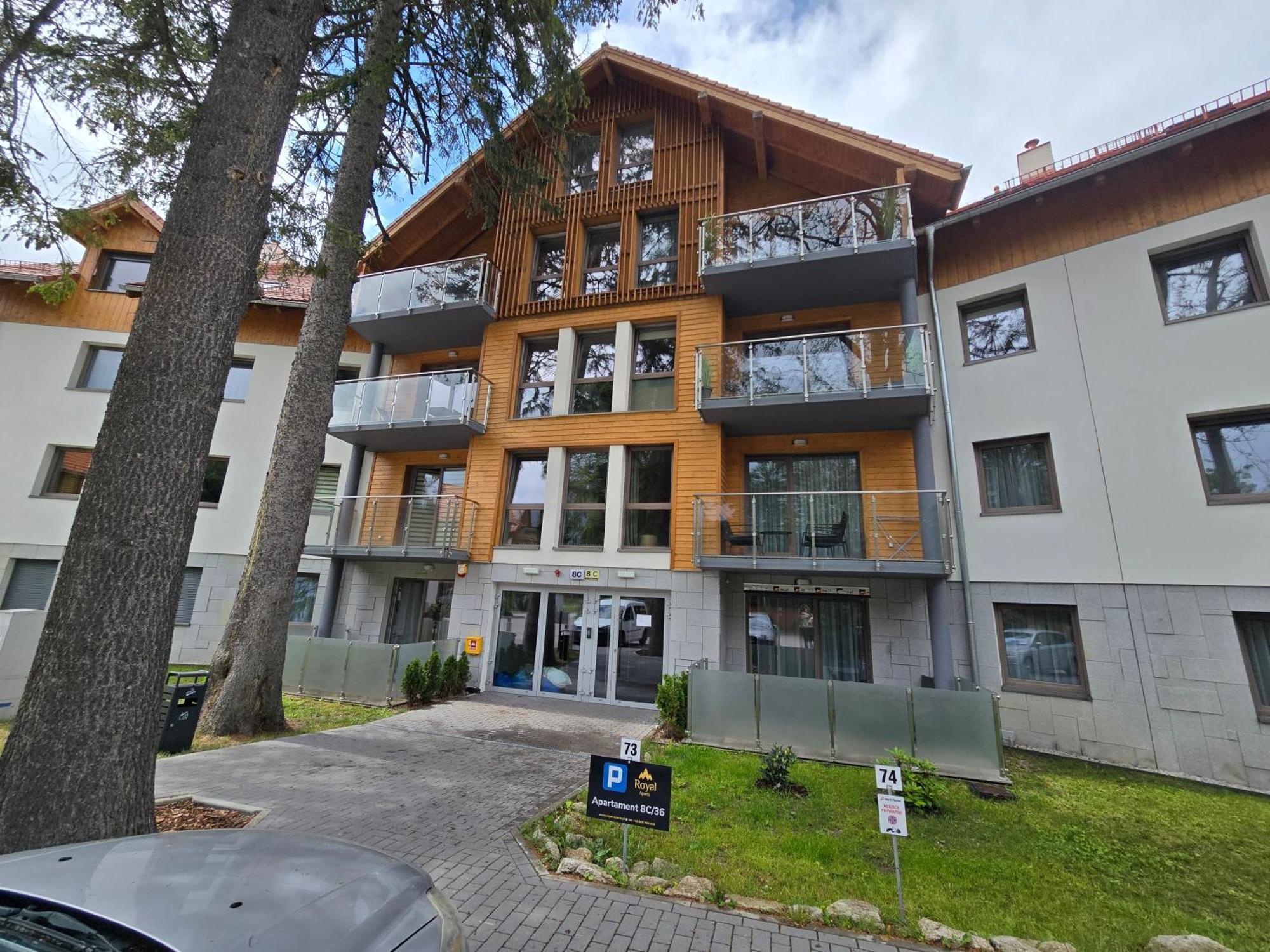 Apartament Stone Hill Z Basenem I Widokiem Na Gory 斯克拉斯卡波伦巴 外观 照片